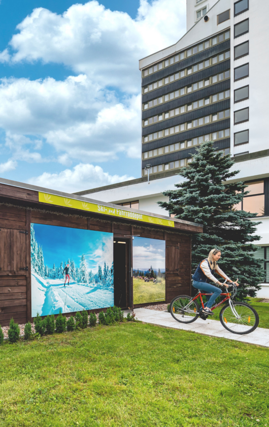 ahorn-panorama-hotel-oberhof-fahrradfahren