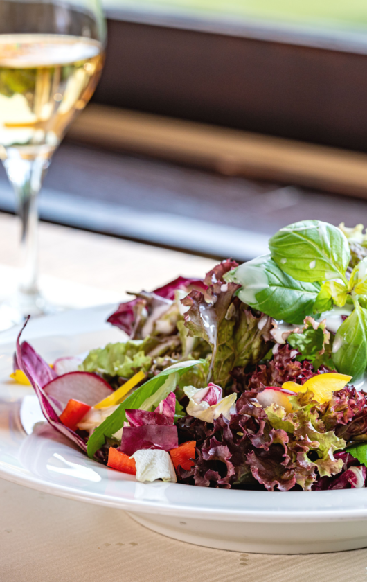 ahorn-harz-hotel-braunlage-pfaffenstieg-salat