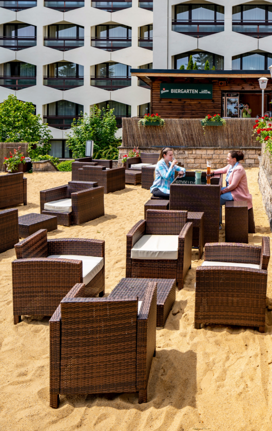 ahorn-berghotel-friedrichroda-beachbar